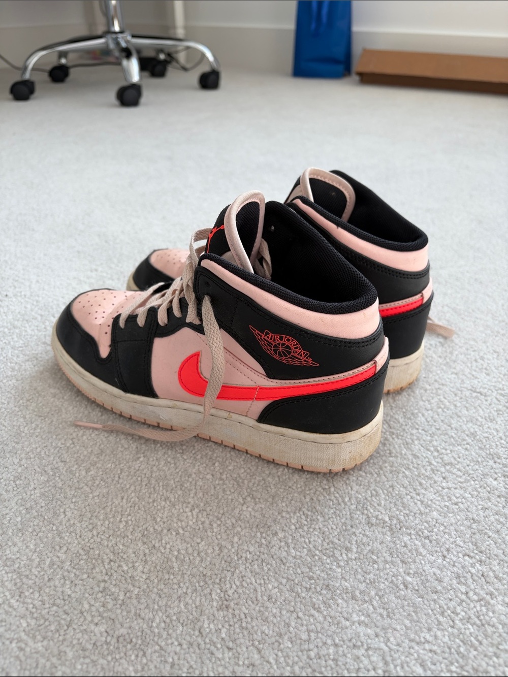 Nike Kids High-Top Sneakers - size 5.5